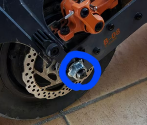 G4 nuts
